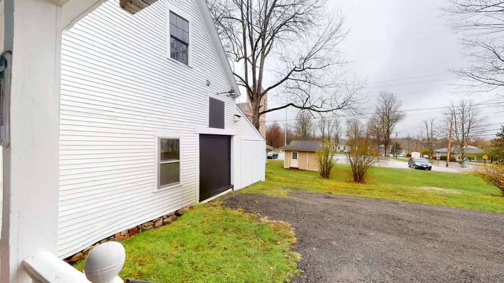802 Main Street Monmouth ME 04259