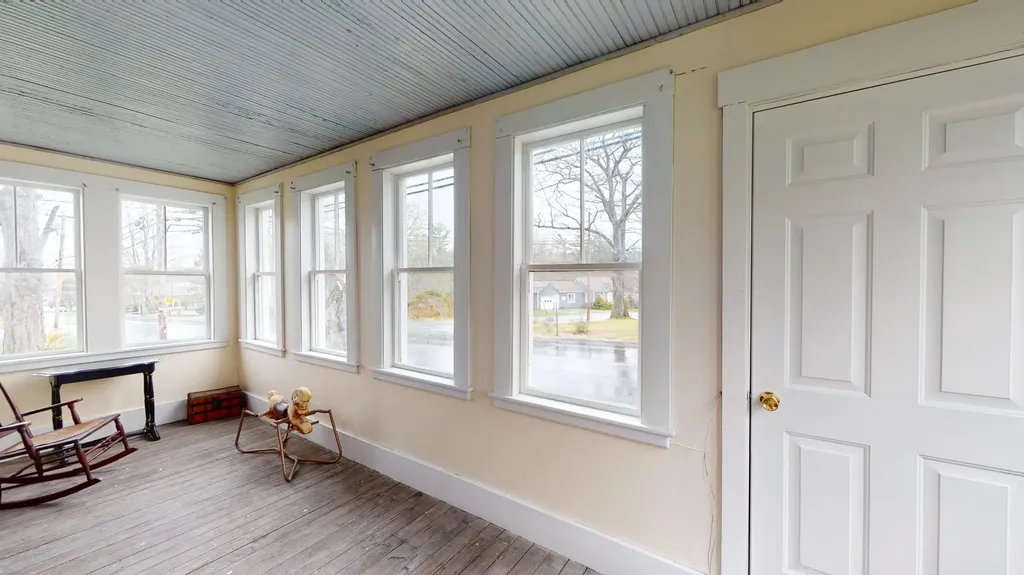 802 Main Street Monmouth ME 04259