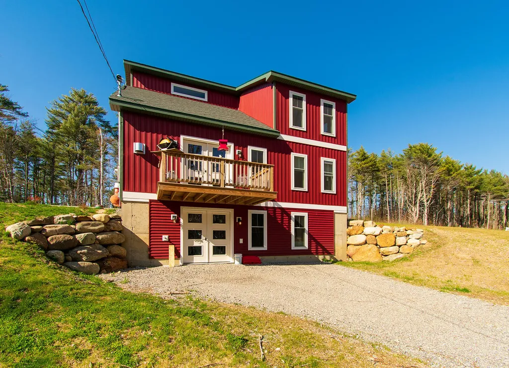 135 Brookside Drive Warren ME 04864