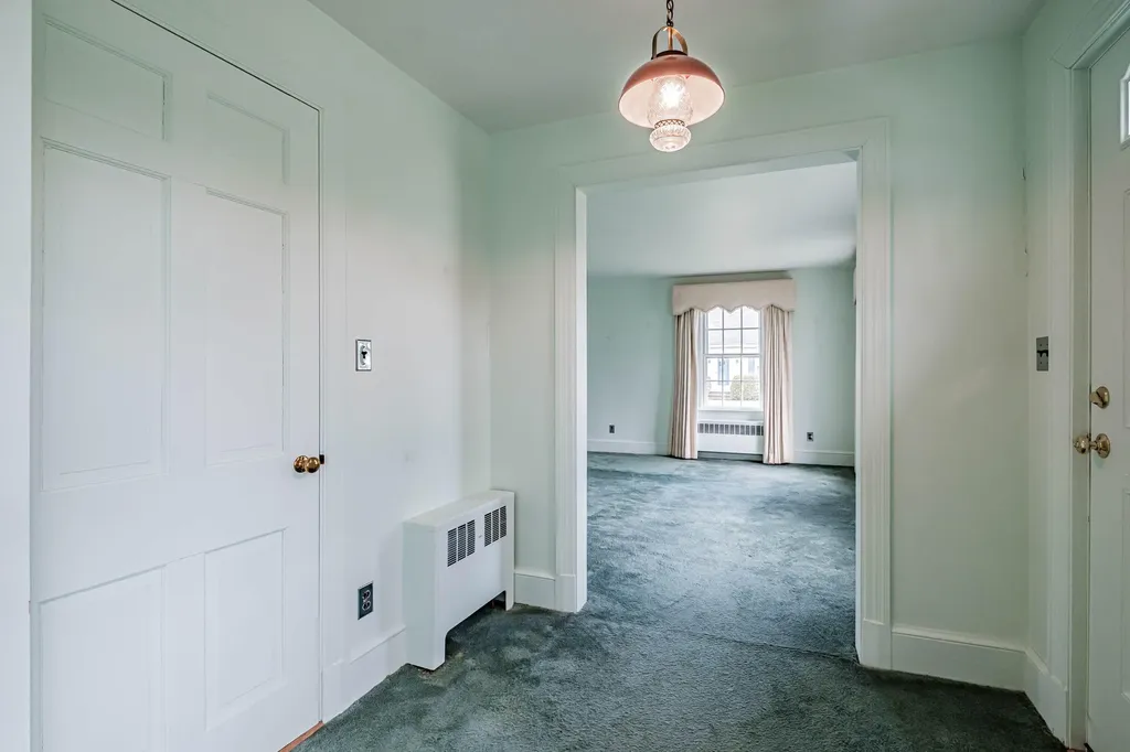 178 Graham Street Biddeford ME 04005