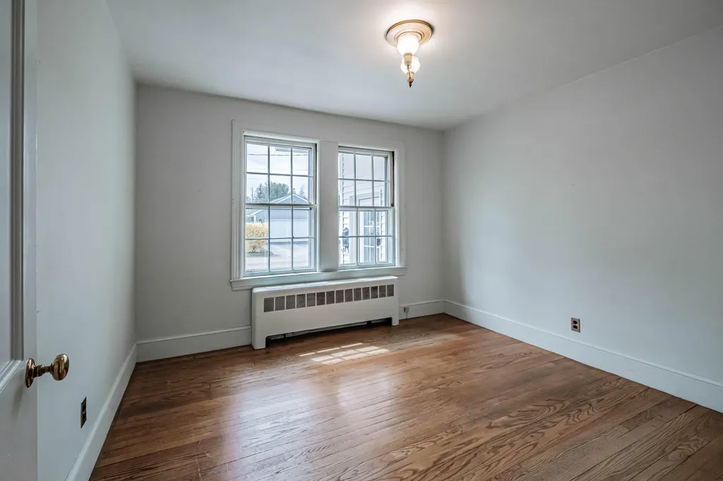 178 Graham Street Biddeford ME 04005