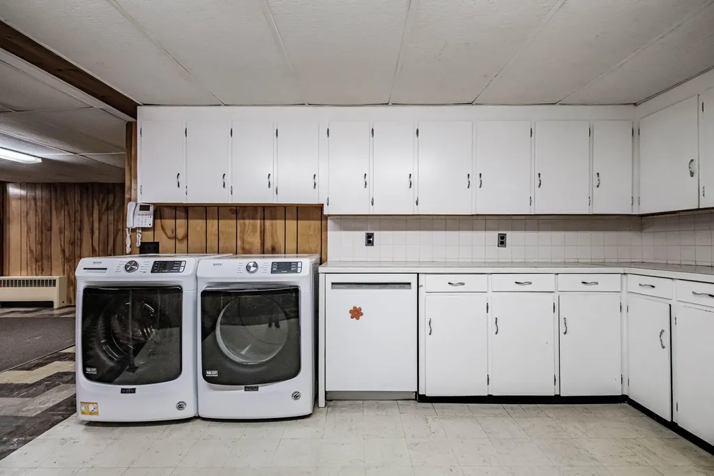 178 Graham Street Biddeford ME 04005