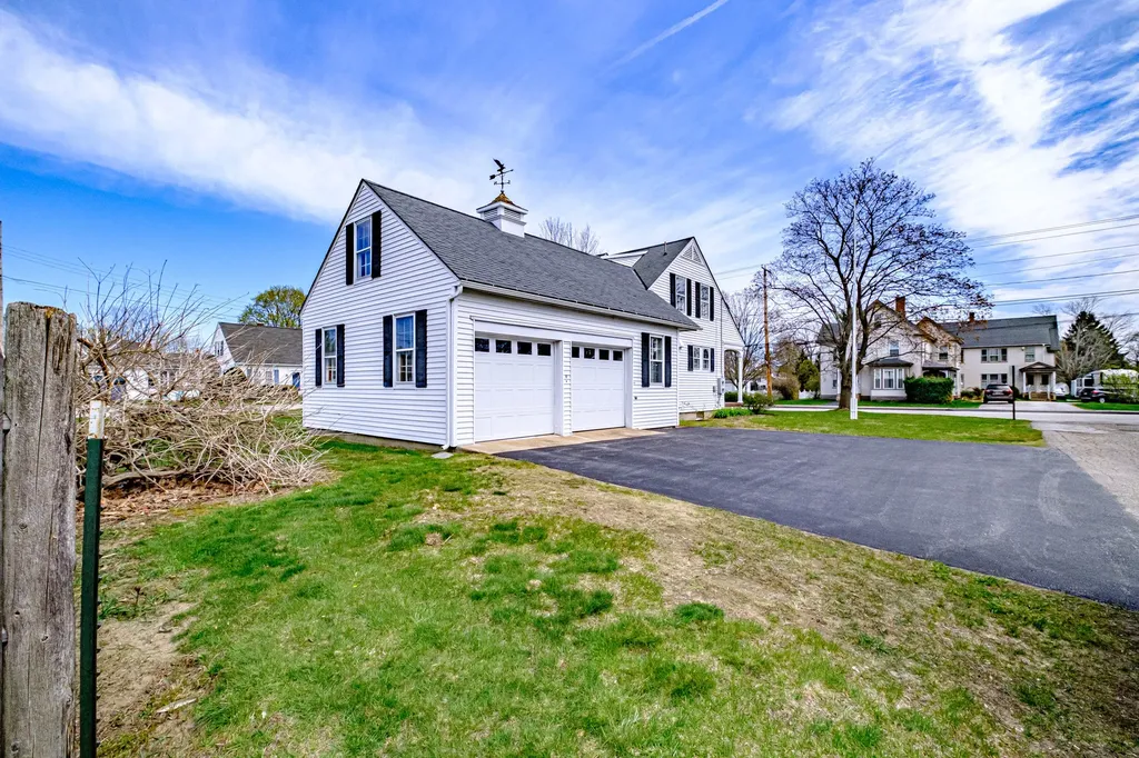 178 Graham Street Biddeford ME 04005