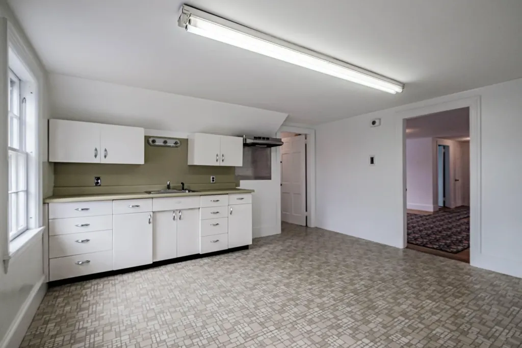 178 Graham Street Biddeford ME 04005