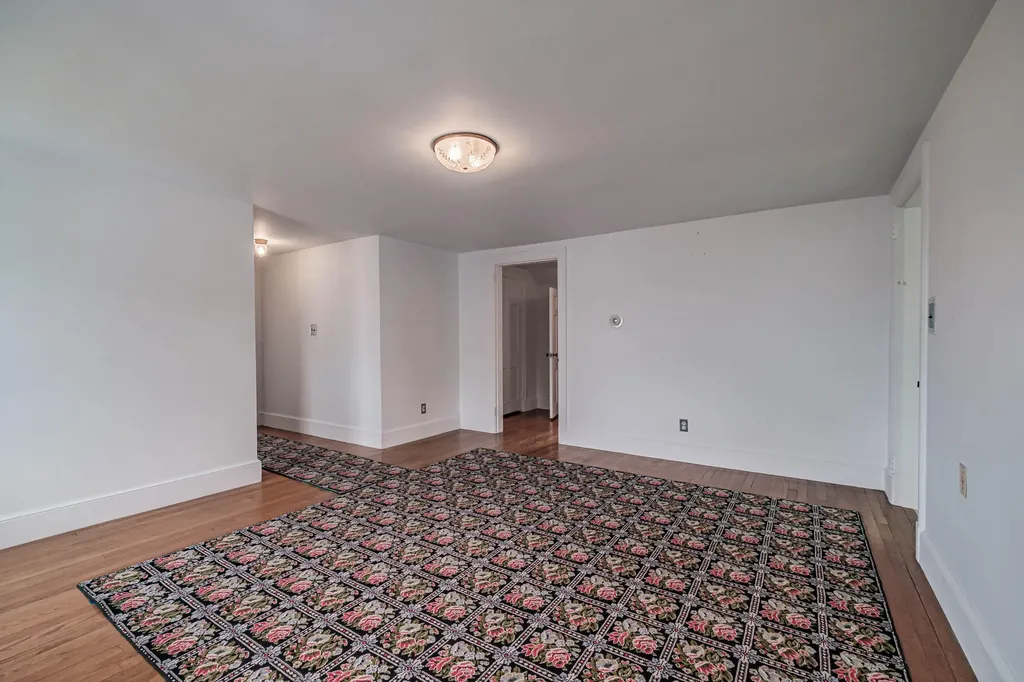 178 Graham Street Biddeford ME 04005