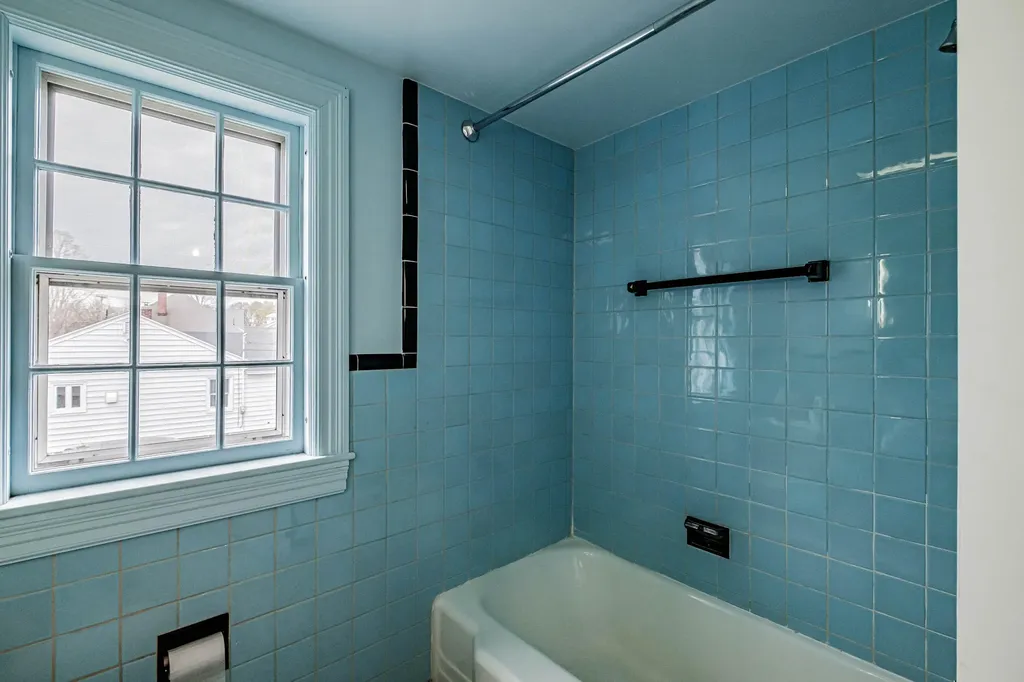 178 Graham Street Biddeford ME 04005