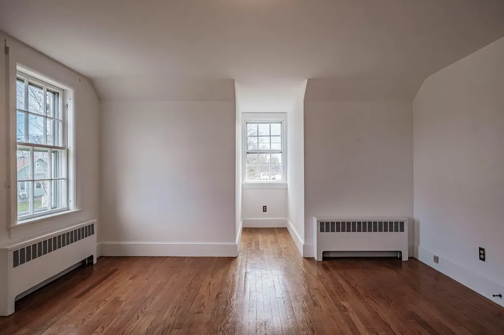 178 Graham Street Biddeford ME 04005