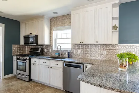 52 Plum Lane Belgrade ME 04917
