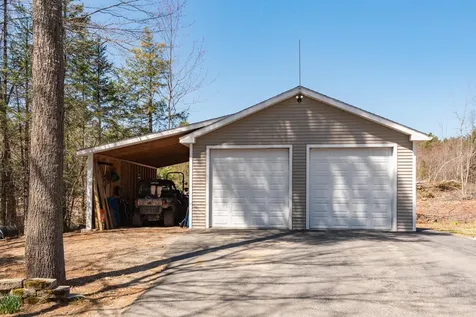 52 Plum Lane Belgrade ME 04917