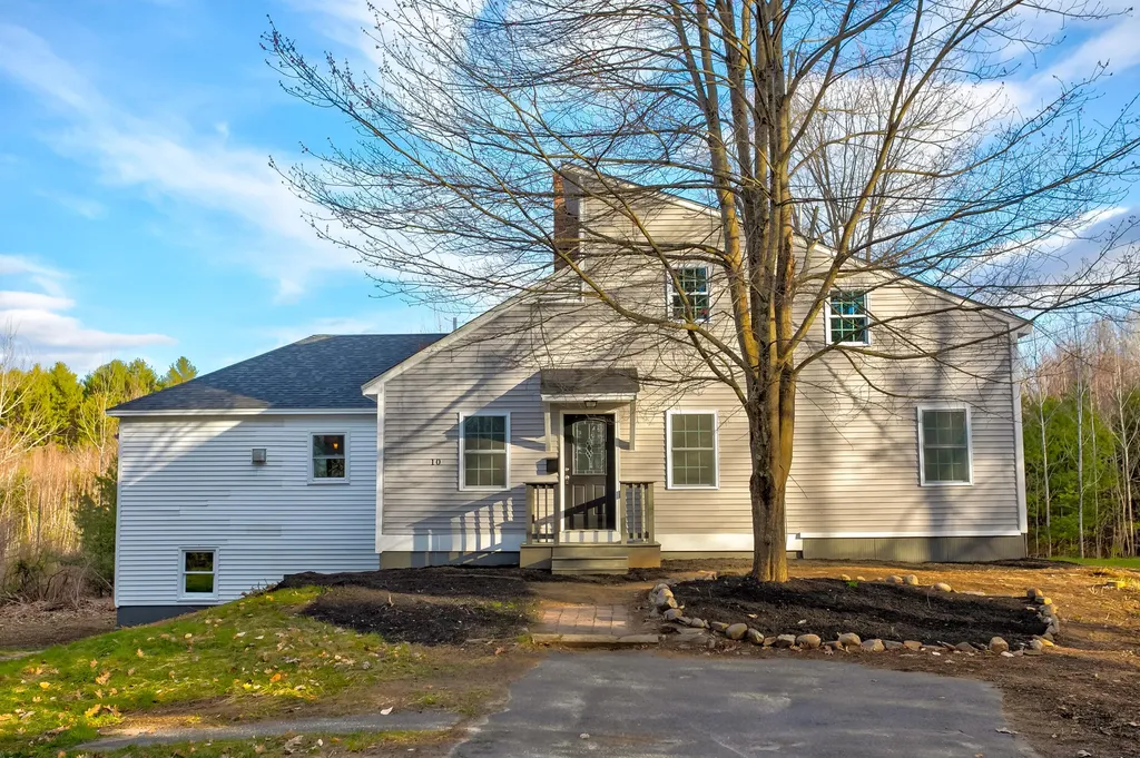 10 Old Orchard Road Gorham ME 04038
