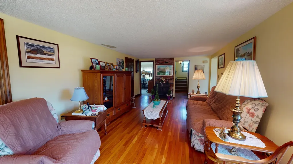833 Summer Street Auburn ME 04210