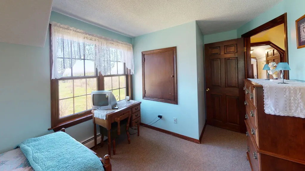 833 Summer Street Auburn ME 04210