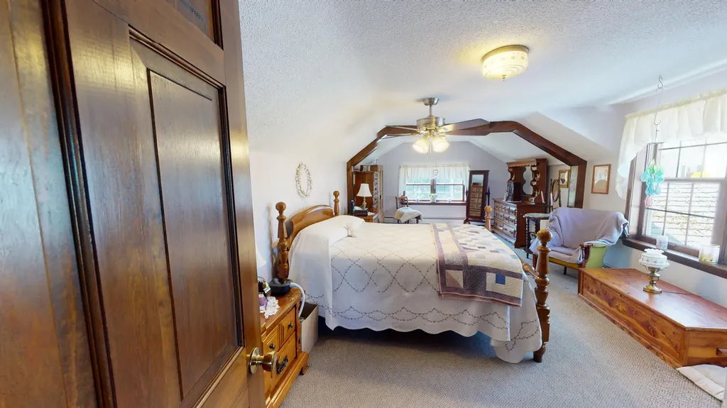 833 Summer Street Auburn ME 04210