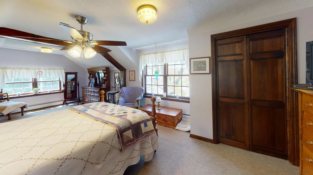 833 Summer Street Auburn ME 04210