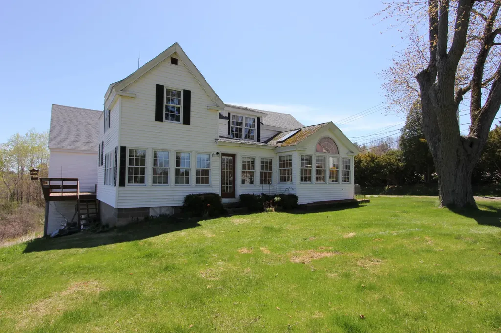 833 Summer Street Auburn ME 04210