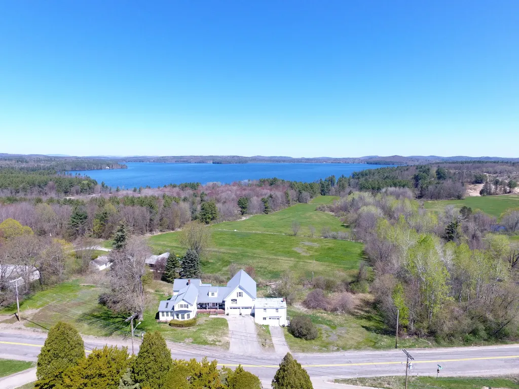 833 Summer Street Auburn ME 04210