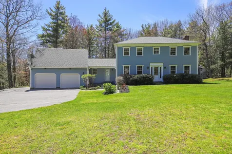 104 Hardy Road Falmouth ME 04105