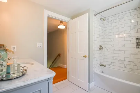 104 Hardy Road Falmouth ME 04105