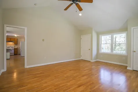 104 Hardy Road Falmouth ME 04105