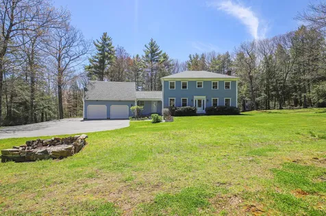 104 Hardy Road Falmouth ME 04105