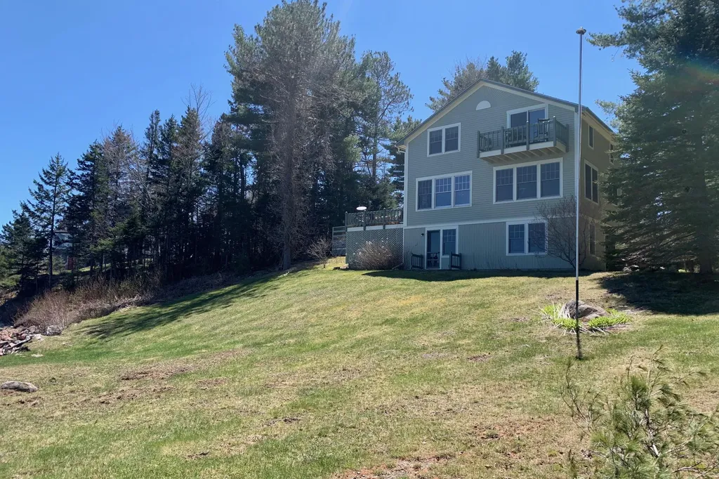 42 Huckins Cove Road Calais ME 04619