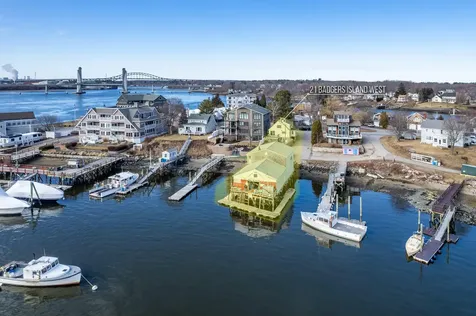 21 Badgers Island West Kittery ME 03904