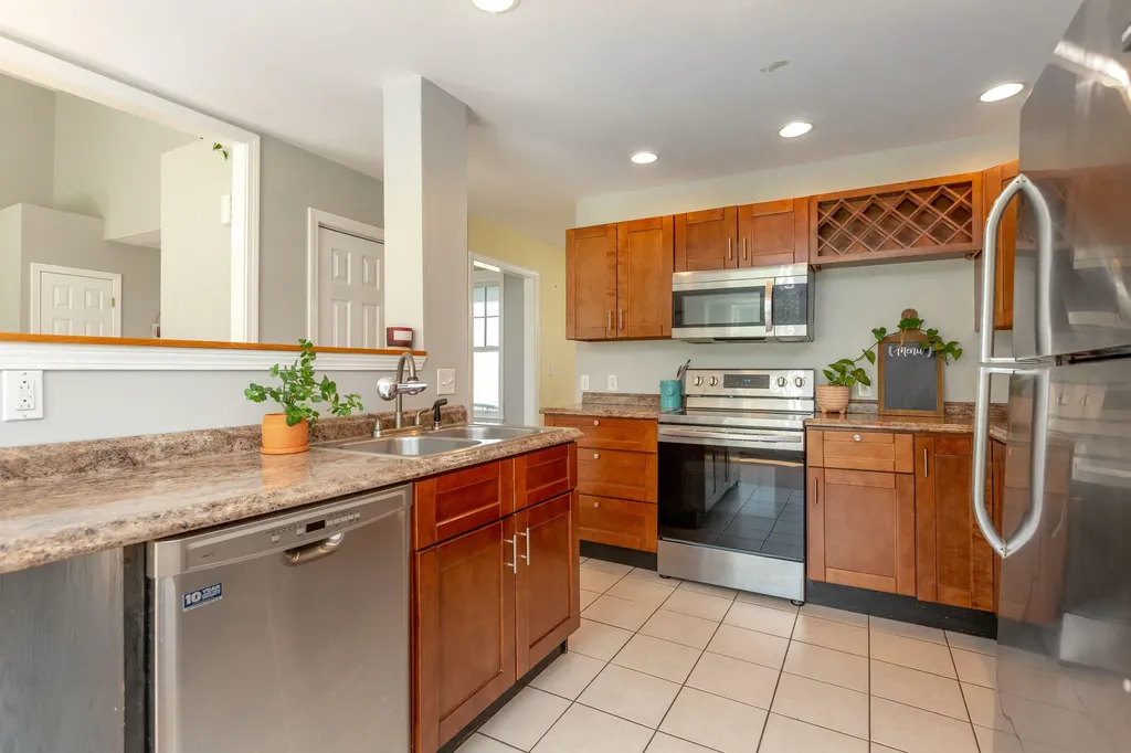 32 Partridge Drive Gardiner ME 04345