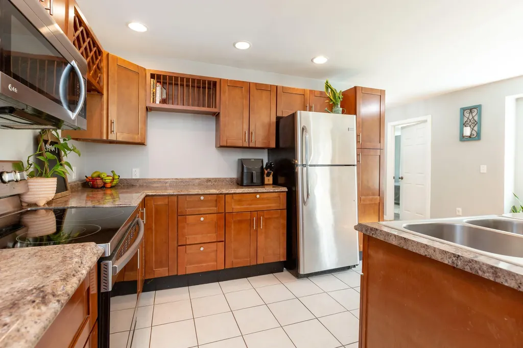 32 Partridge Drive Gardiner ME 04345