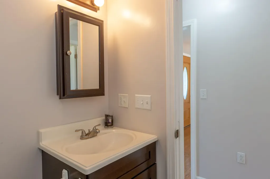32 Partridge Drive Gardiner ME 04345