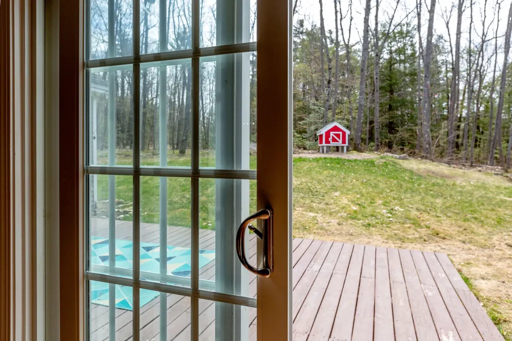 32 Partridge Drive Gardiner ME 04345
