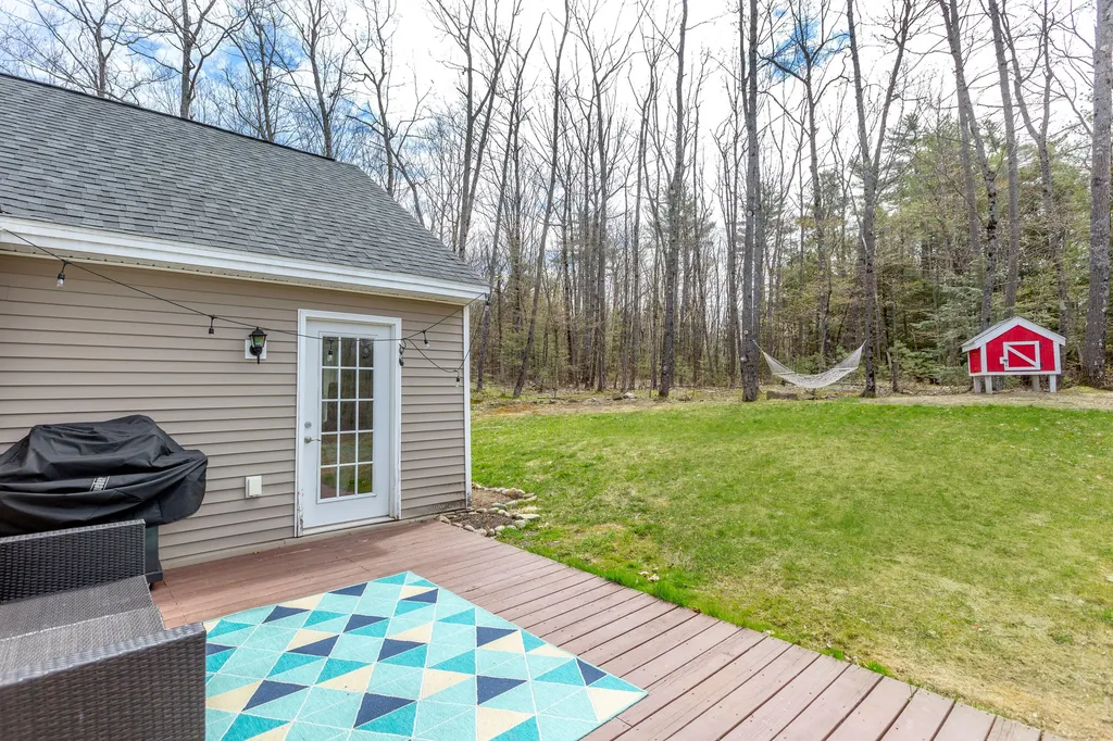 32 Partridge Drive Gardiner ME 04345