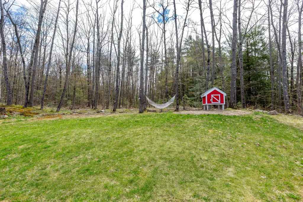 32 Partridge Drive Gardiner ME 04345