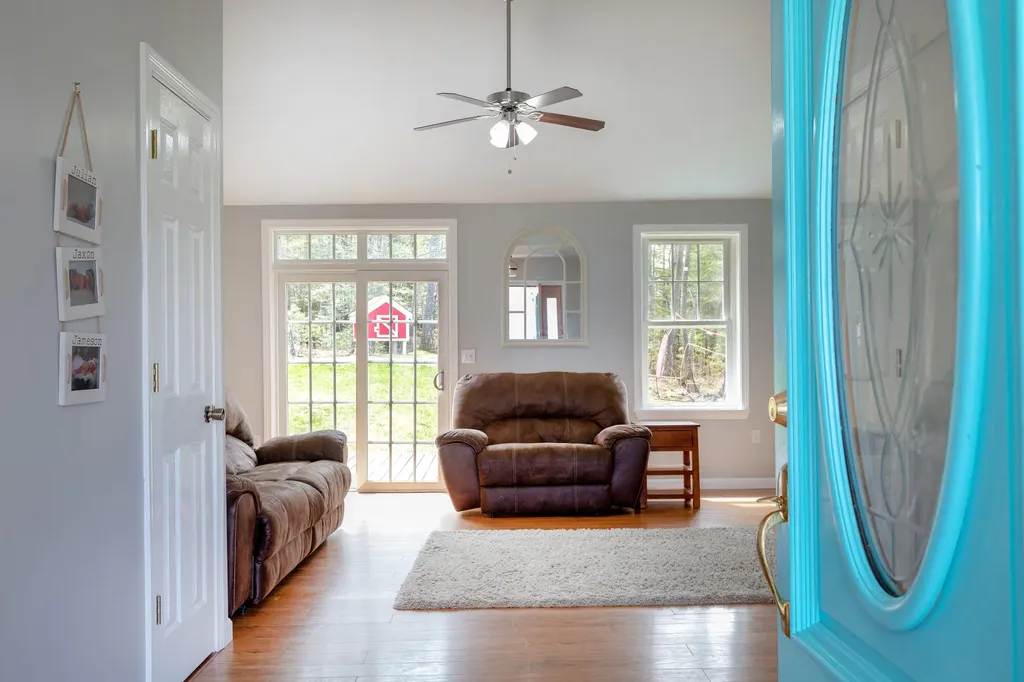 32 Partridge Drive Gardiner ME 04345