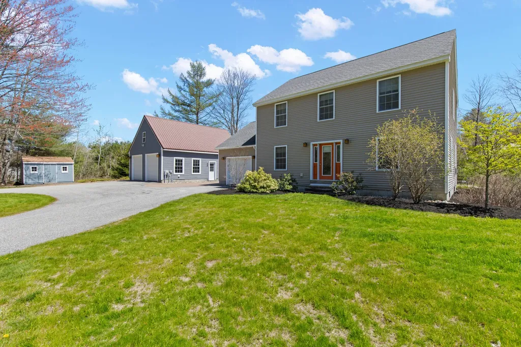 16 Old Orchard Road Gorham ME 04038
