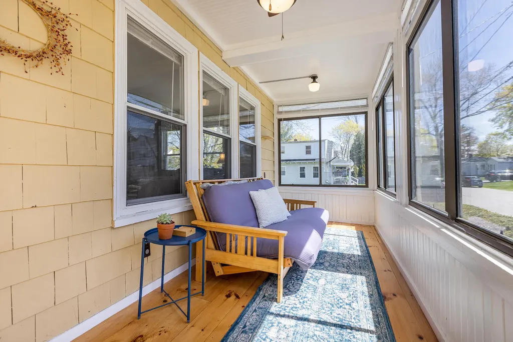 25 Gleckler Road Portland ME 04103