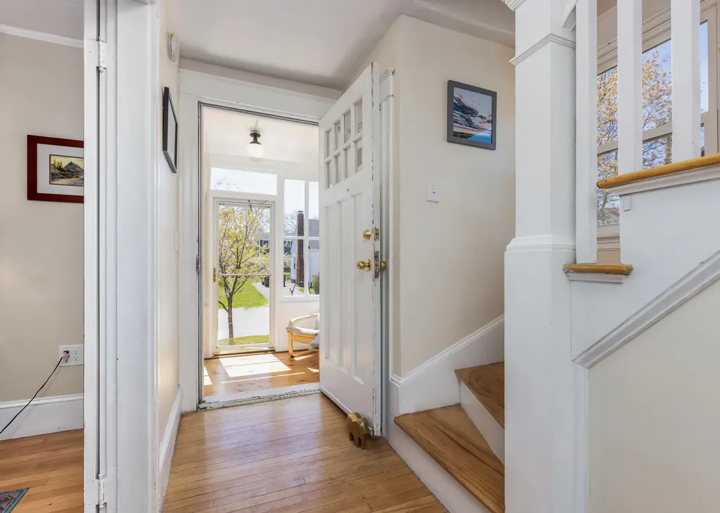 25 Gleckler Road Portland ME 04103