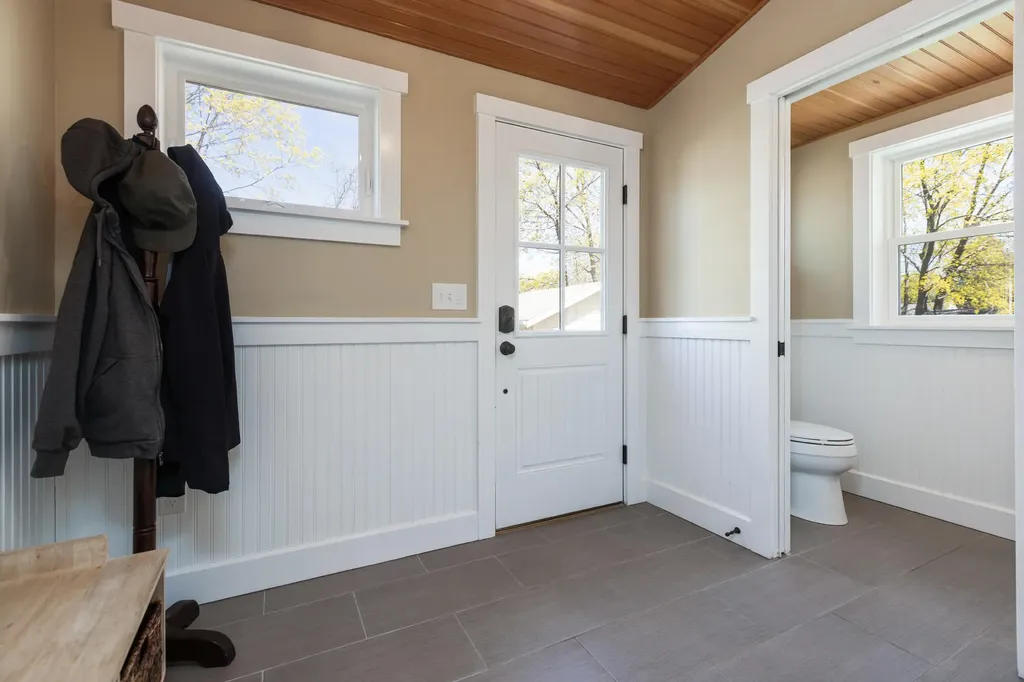 25 Gleckler Road Portland ME 04103