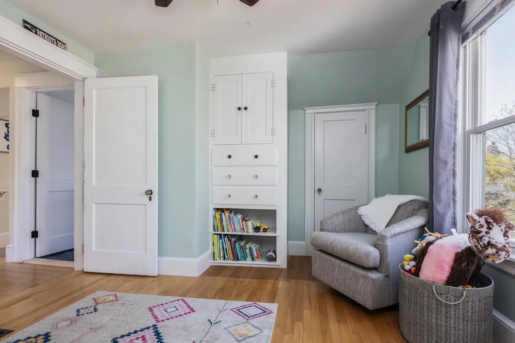 25 Gleckler Road Portland ME 04103