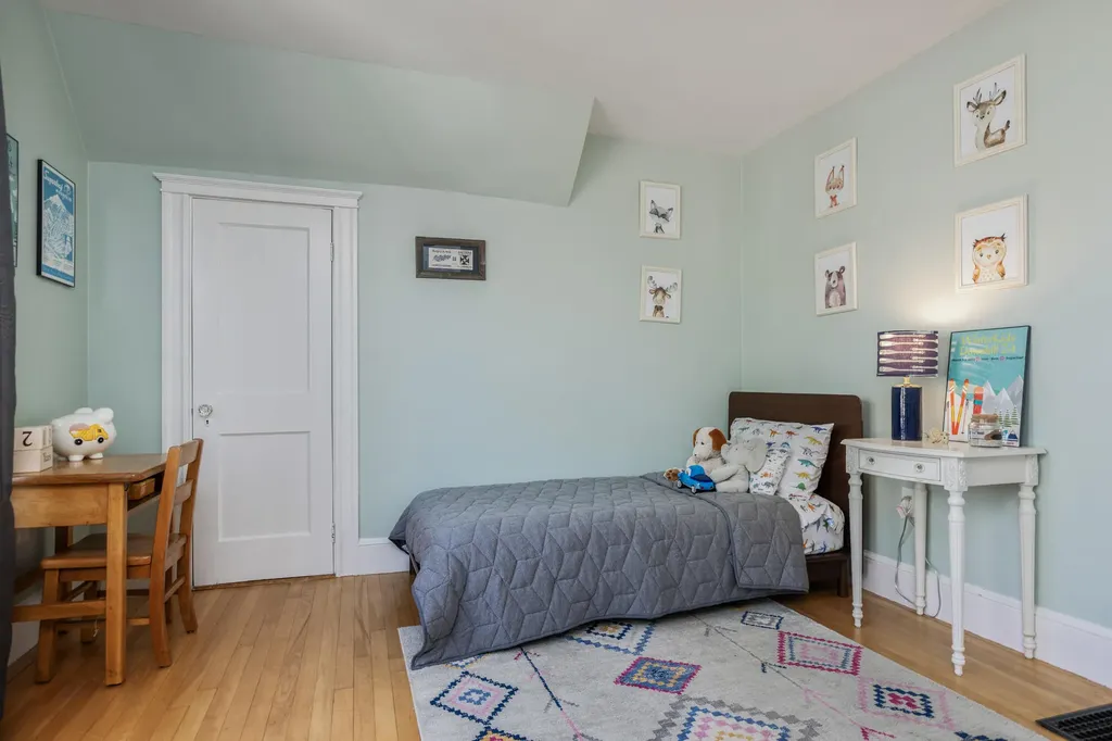 25 Gleckler Road Portland ME 04103
