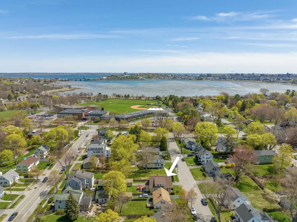 25 Gleckler Road Portland ME 04103