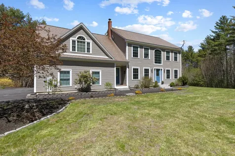 10 Waterside Lane Windham ME 04062