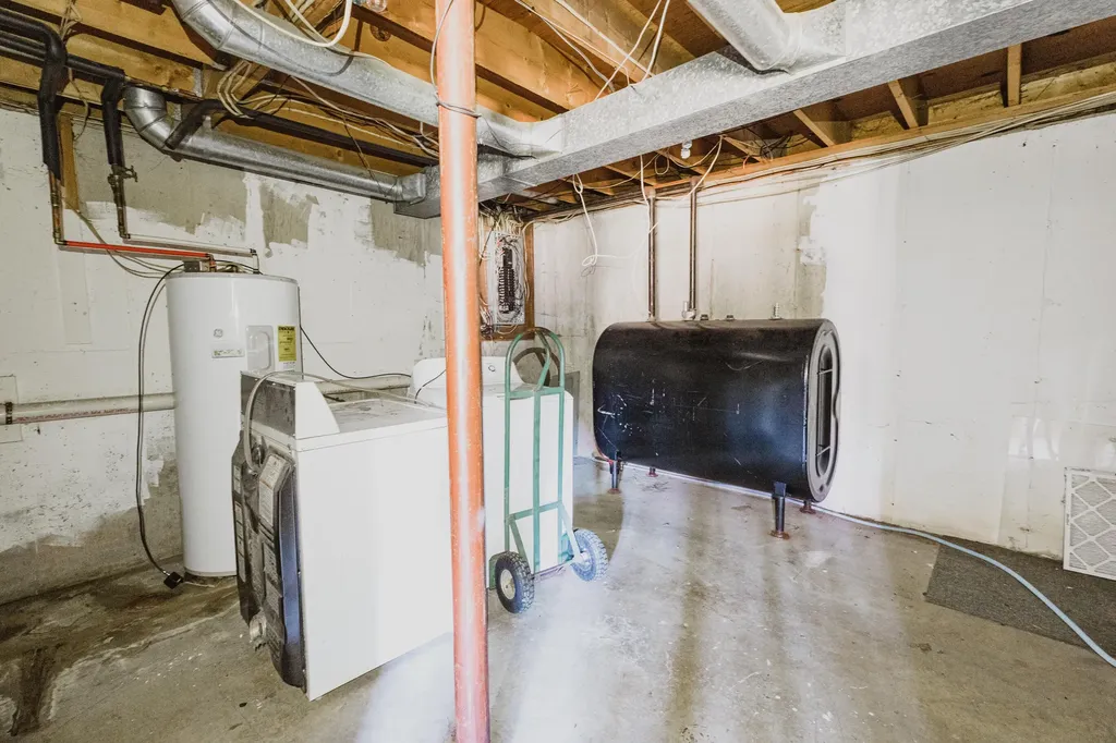 431 Clark Road Hermon ME 04401