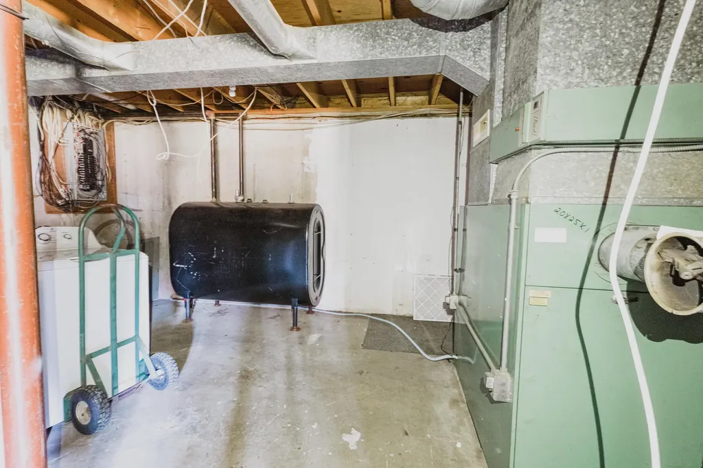 431 Clark Road Hermon ME 04401