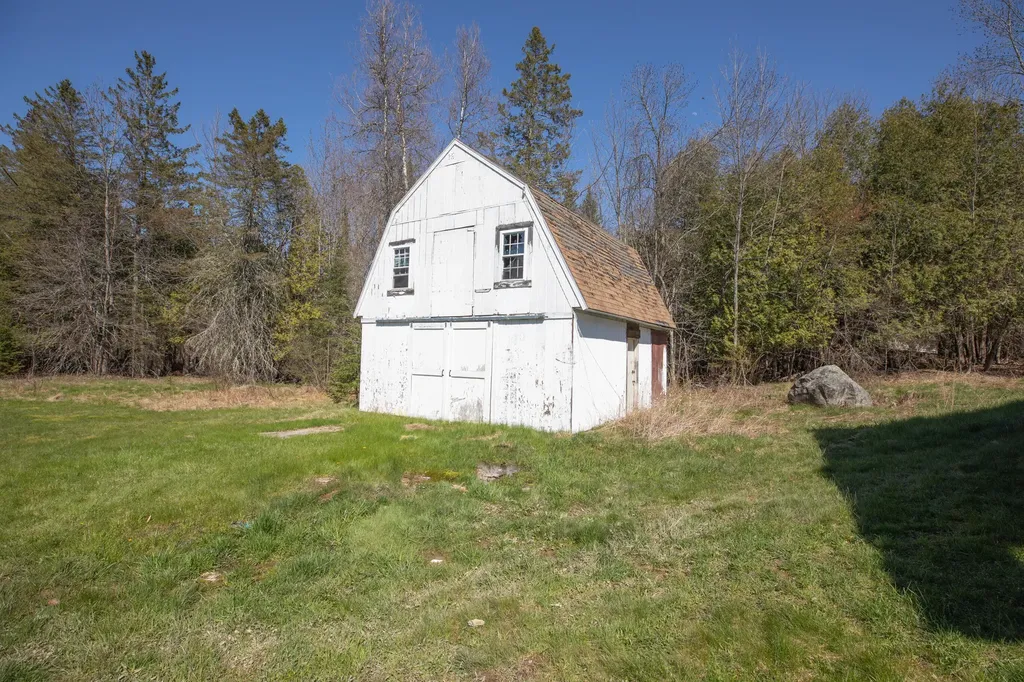 431 Clark Road Hermon ME 04401
