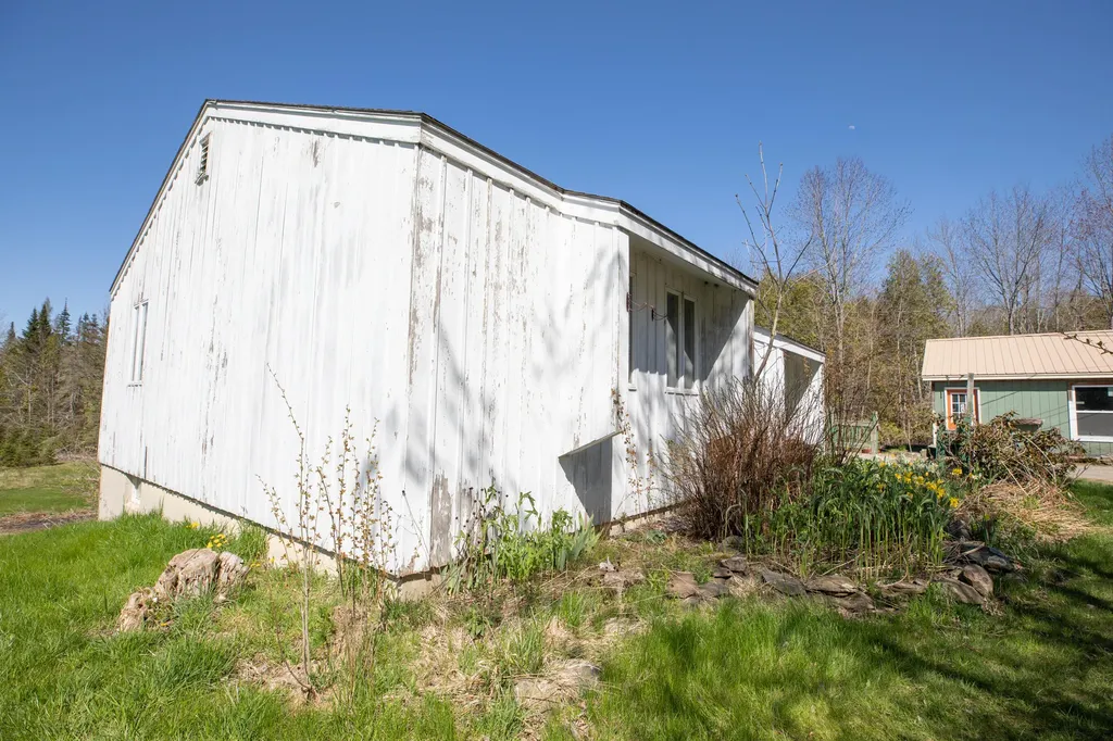 431 Clark Road Hermon ME 04401