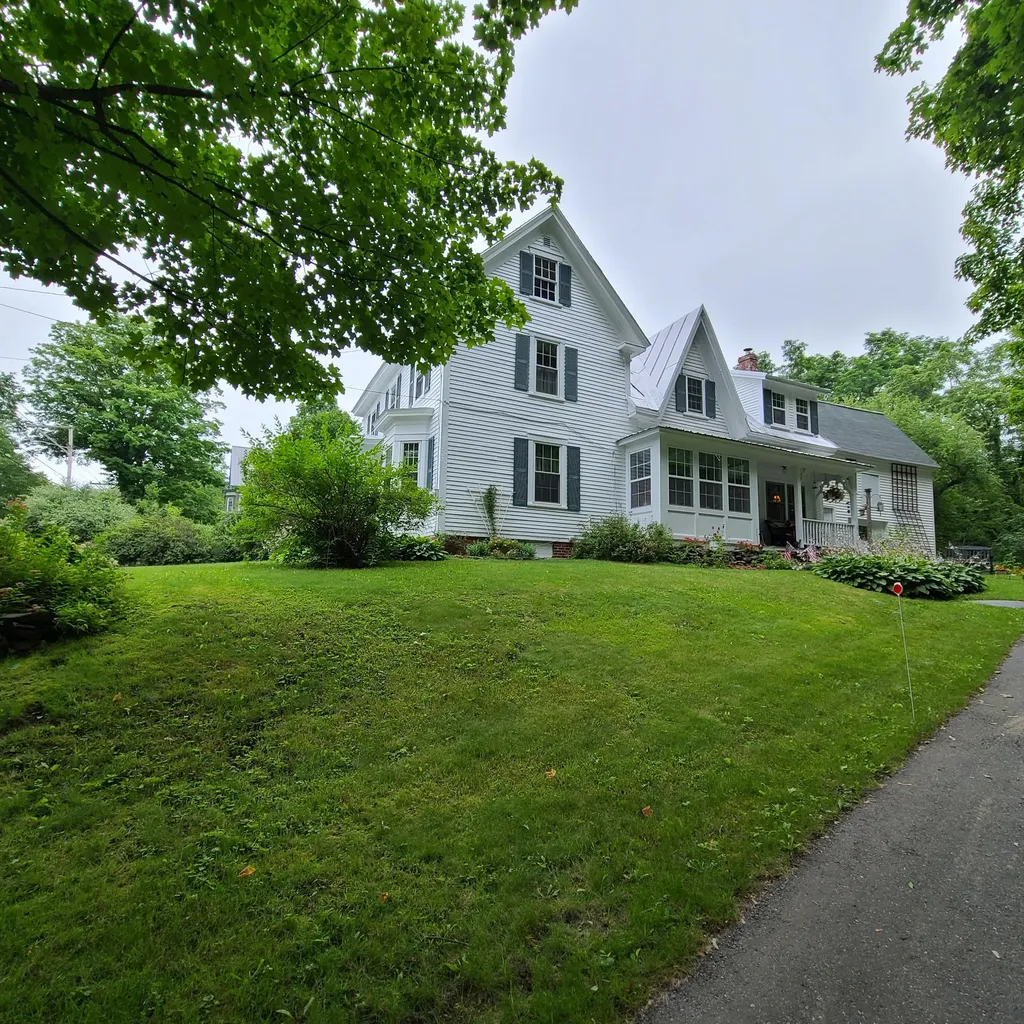 115 Town Farm Road Farmington ME 04938