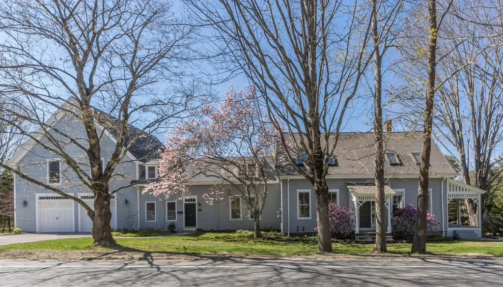 85 Bow Street Freeport ME 04032