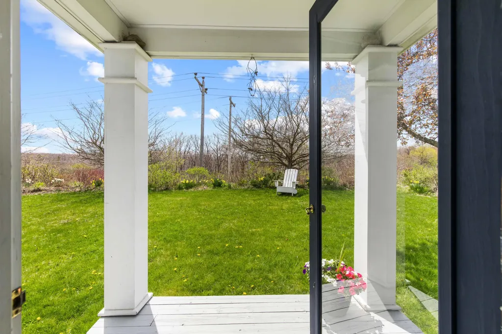 28 Willow Lane Portland ME 04102