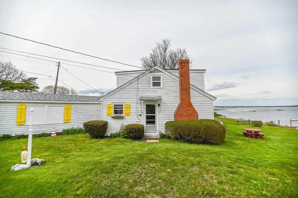 21 Lobster Cove Road Extension York ME 03909