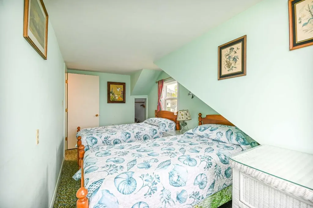 21 Lobster Cove Road Extension York ME 03909